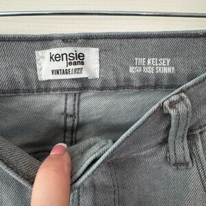 Kenzie High Rise Skinny Jeans in Gray